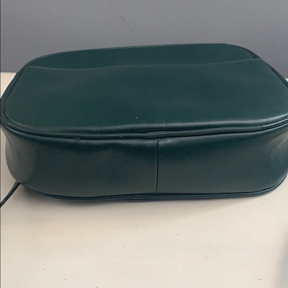 - Vintage leather green cross body purse - Picture 10 of 14